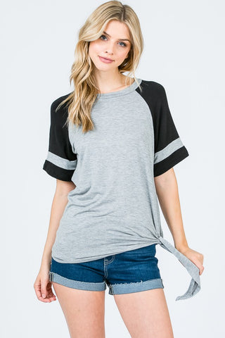 LIGHT GREY RAGLAN SIDE TIE TOP WITH CONTRAST PANELING AT SLEEVES