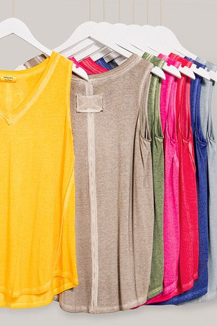 WASHED SLEEVELESS V-NECK TOP W HI-LOW HEM - IN-STORE