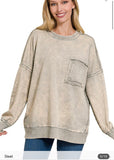 F/TERRY ACID WASH RAW EDGE FRONT POCKET PULLOVER - In Store