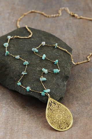 Semi Precious Stone Chain Pendant Necklace - In Store
