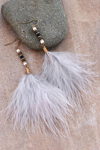 BoHo Long Feather Earing - In Store