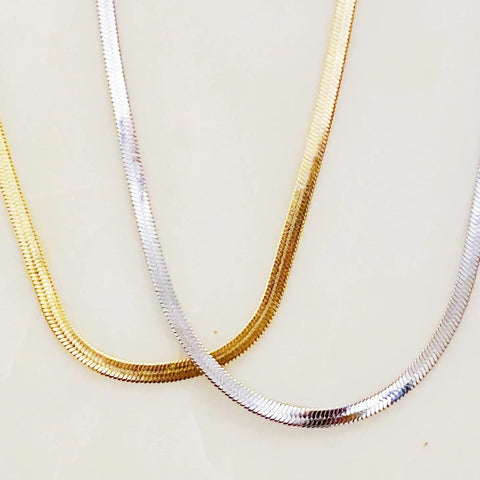 Simply Herringbone Chain Necklace - In Store
